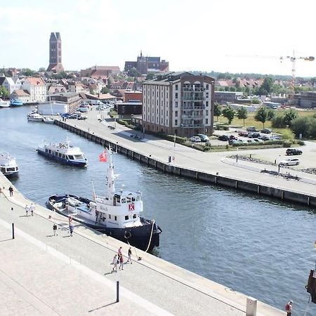Ohlerich Speicher - Schlafen Im Hafen Wißmar Eksteriør billede